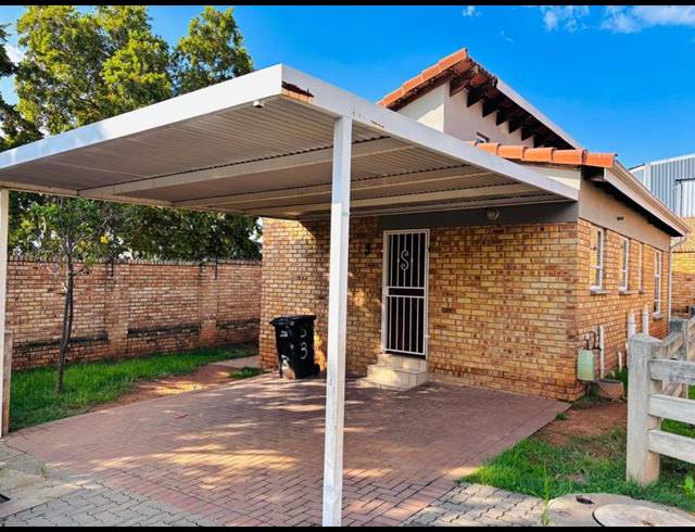 3 BEDROOM PROPERTY TO RENT IN COSMO CITY